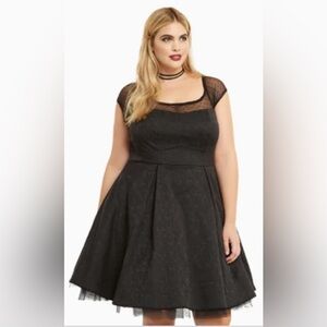 NWT Torrid Disney Villains AOP damask knee length swing dress size 24